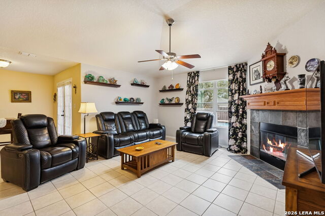 Image 19 of 38 For 7306 Scordato