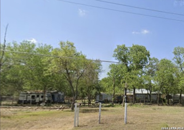 Image 5 of 8 For 304 Hunt St E