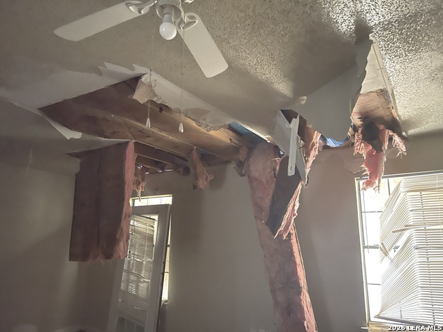 Image 4 of 13 For 5522 Calistoga