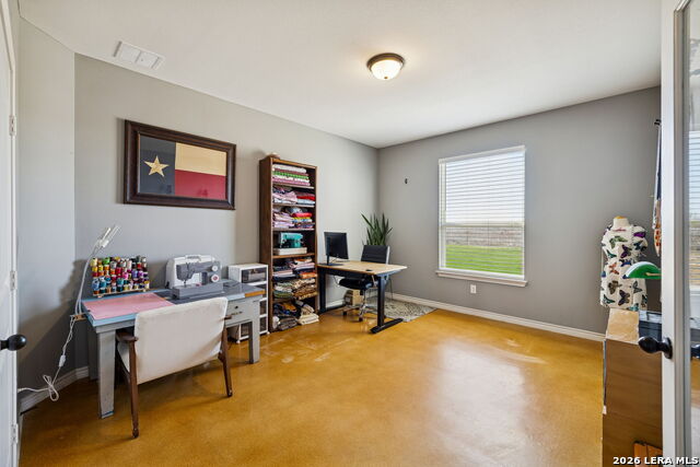 Listing photo id 16 for 5476 County Road 427