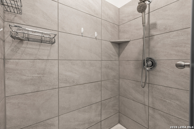 Image 16 of 30 For 14923 Hestia