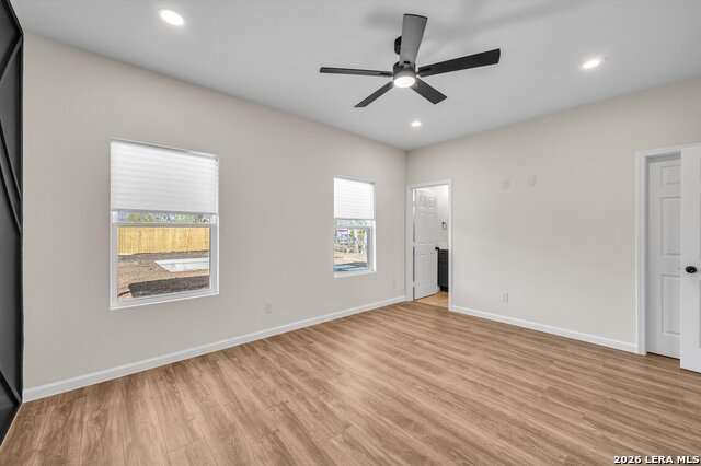 Image 18 of 28 For 531 Sunglo  