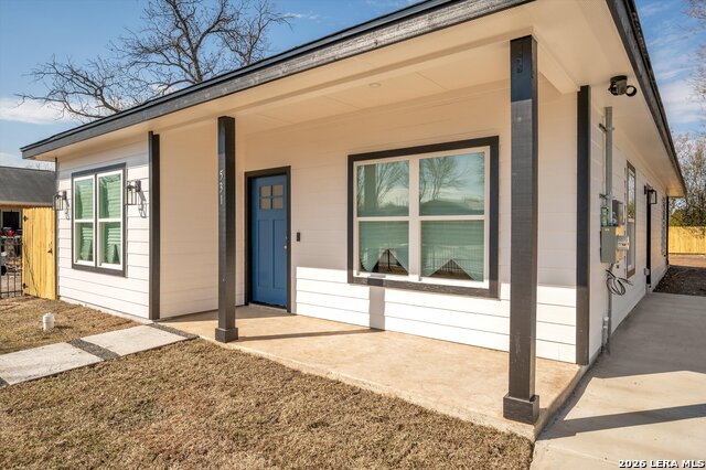 Image 3 of 28 For 531 Sunglo  