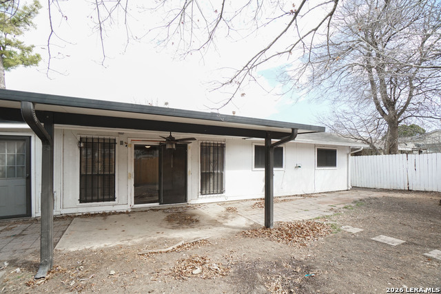 Image 14 of 15 For 7610 Meadow Green