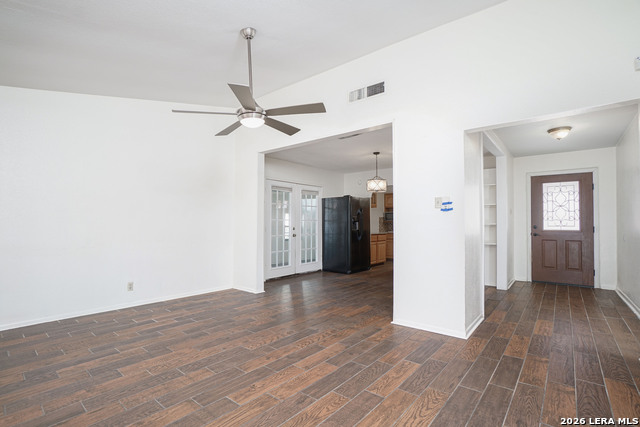 Image 6 of 15 For 7610 Meadow Green