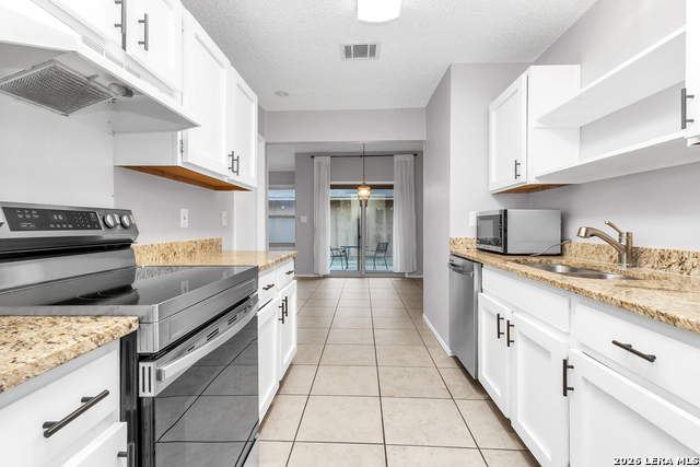 Image 10 of 22 For 12043 Stoney Xing