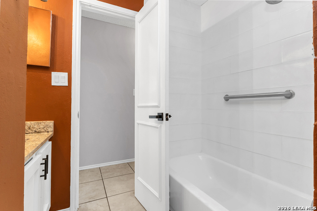 Image 13 of 22 For 12043 Stoney Xing