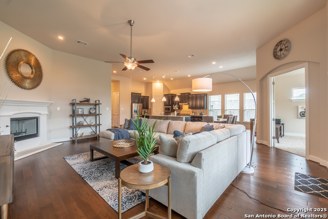 Image 17 of 27 For 11617 Cypress Barn