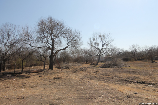 Image 13 of 17 For 536 Villaret W