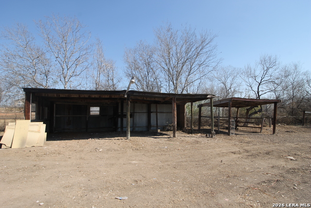 Image 16 of 17 For 536 Villaret W