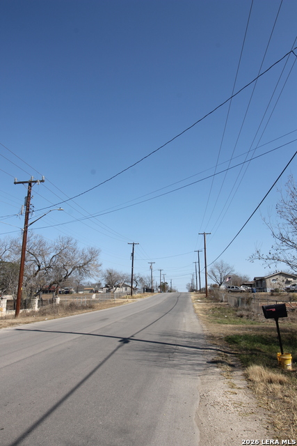 Image 17 of 17 For 536 Villaret W