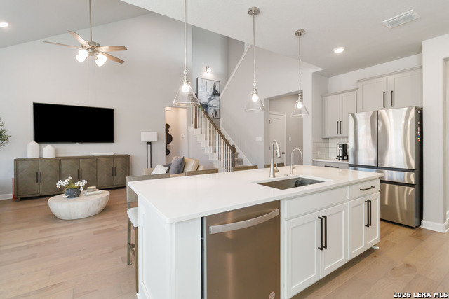 Image 15 of 46 For 315 Sonata Canyon