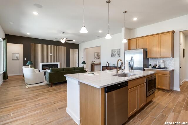 Image 10 of 30 For 21140 Prairie Rose