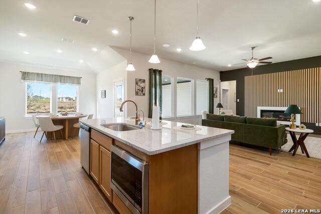 Image 11 of 30 For 21140 Prairie Rose