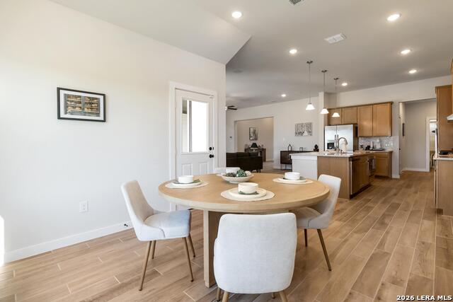 Image 14 of 30 For 21140 Prairie Rose