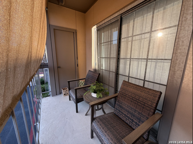 Image 13 of 16 For 11839 Parliament  2423