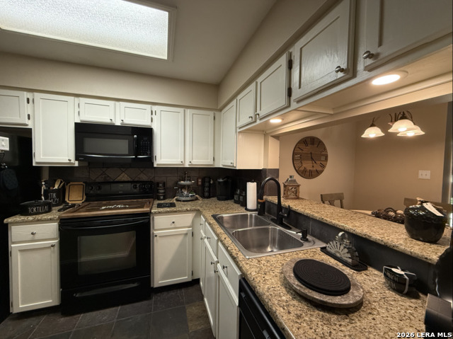 Image 6 of 16 For 11839 Parliament  2423