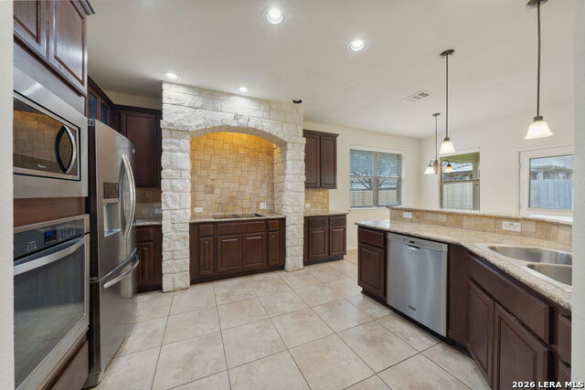 Image 11 of 33 For 2118 Pecan  