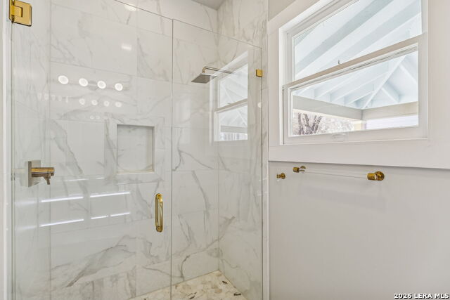 Image 18 of 33 For 130 Crofton Avenue