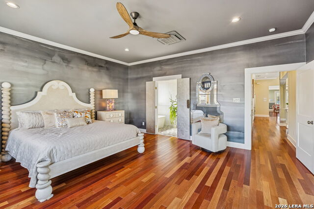 Image 24 of 33 For 130 Crofton Avenue