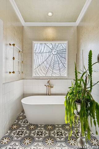 Image 25 of 33 For 130 Crofton Avenue