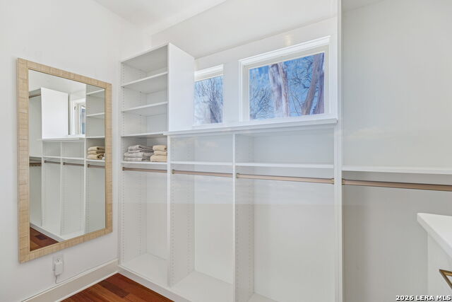 Image 30 of 33 For 130 Crofton Avenue