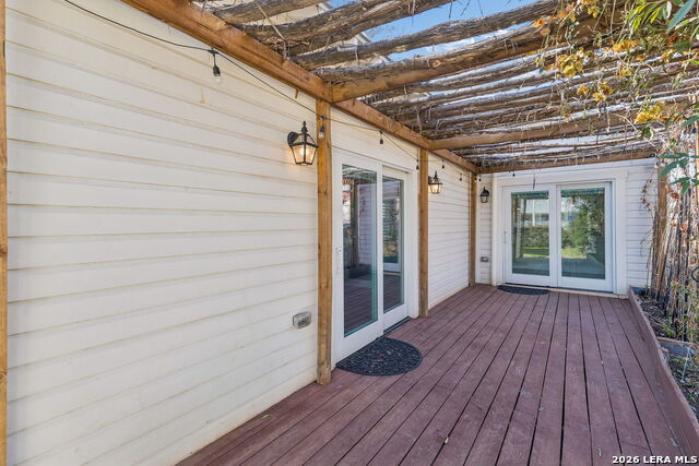 Image 31 of 33 For 130 Crofton Avenue