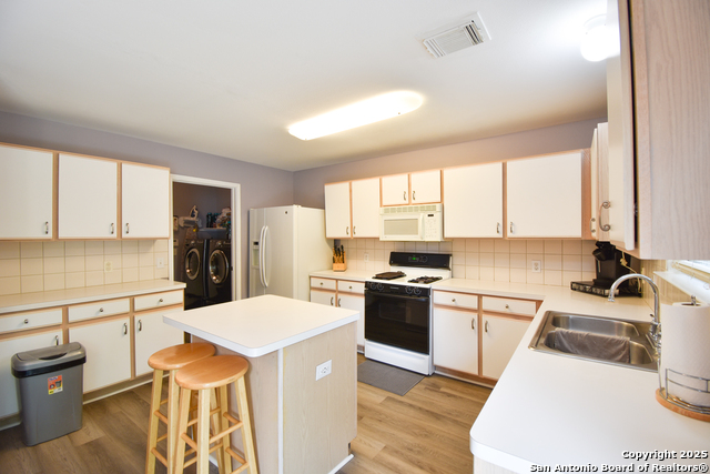 Image 17 of 44 For 10310 Mission Crk