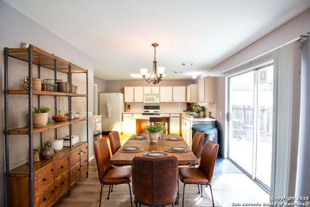 Image 9 of 44 For 10310 Mission Crk