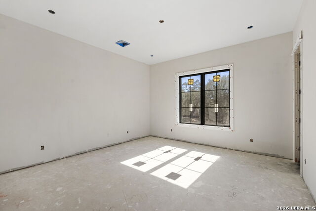 Image 19 of 41 For 107 Fortunate Son