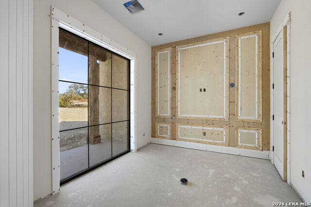 Image 21 of 41 For 107 Fortunate Son