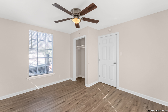 Image 12 of 15 For 827 Rosewood W 6