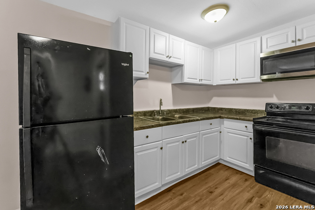 Image 5 of 15 For 827 Rosewood W 6