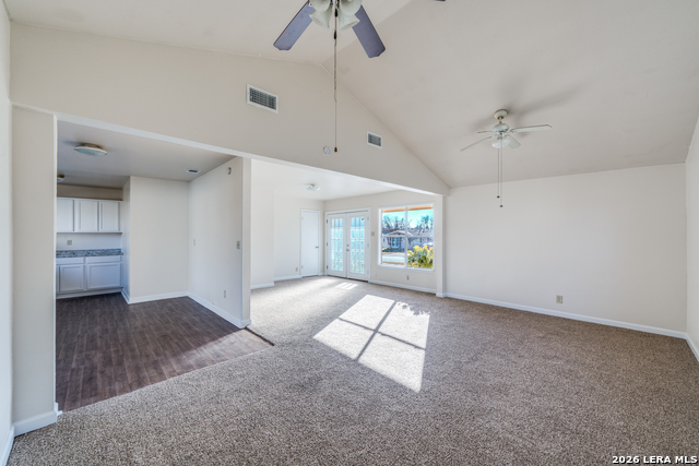 Image 3 of 12 For 827 Horseshoe