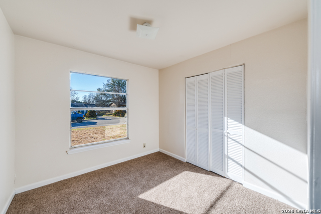 Image 7 of 12 For 827 Horseshoe