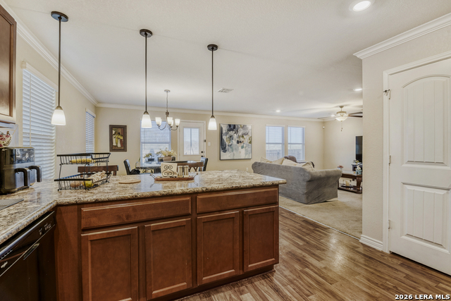 Image 11 of 31 For 1814 Overlook