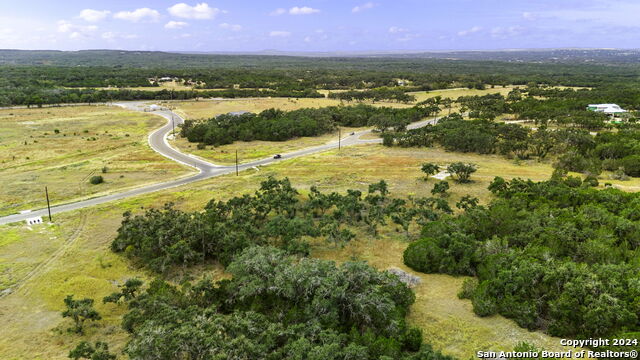 Image 10 of 19 For 701 Windmill Ridge Dr.