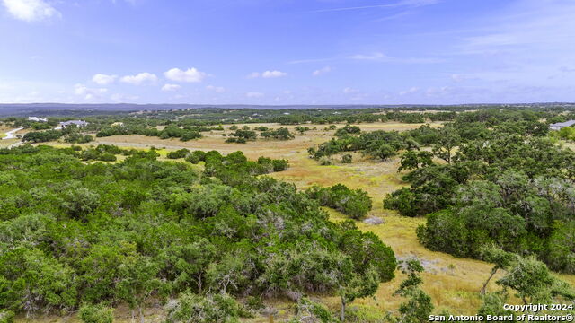 Image 11 of 19 For 701 Windmill Ridge Dr.