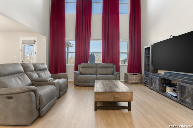 Image 11 of 41 For 229 Jereth Crossing