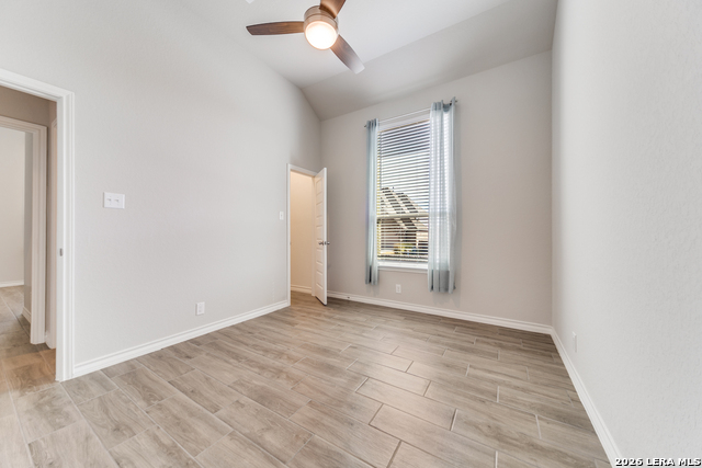 Image 22 of 31 For 3109 Skipton Park