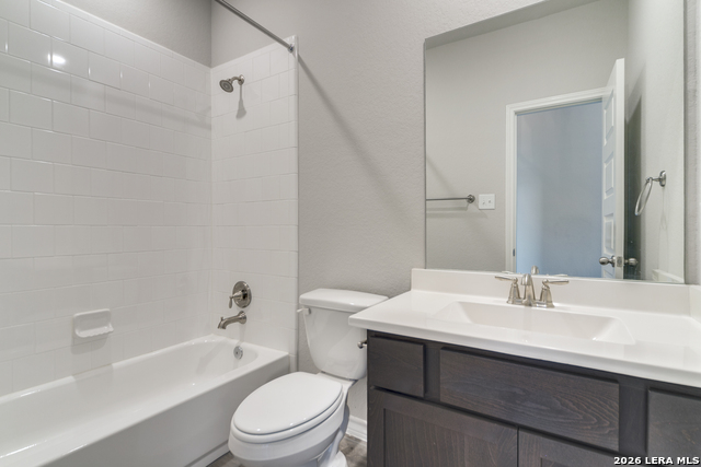 Image 23 of 31 For 3109 Skipton Park