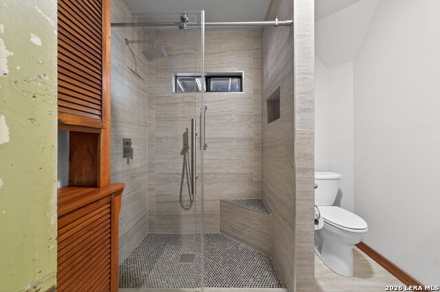 Image 17 of 26 For 218 Whitworth