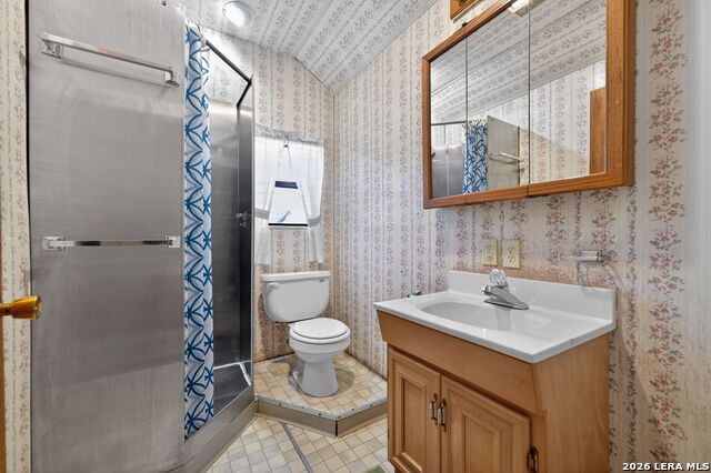 Image 21 of 26 For 218 Whitworth