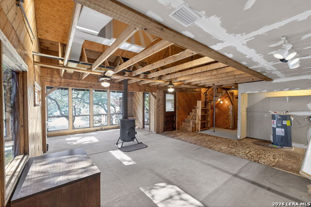 Image 4 of 26 For 218 Whitworth