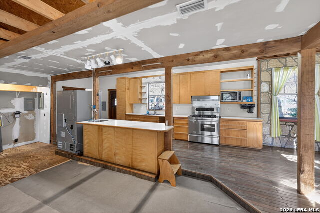 Image 8 of 26 For 218 Whitworth