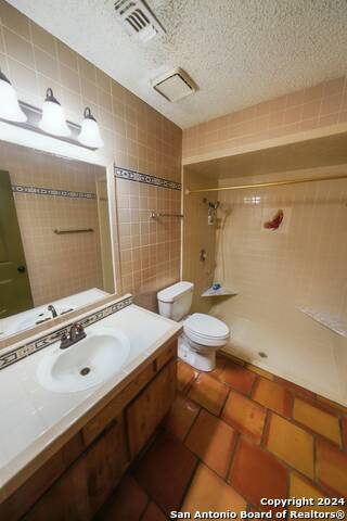 Image 30 of 44 For 16907 Springhill