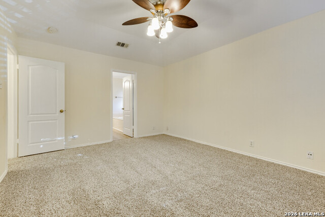 Listing photo id 14 for 16907 Redhorse