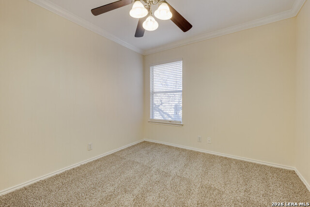 Listing photo id 18 for 16907 Redhorse