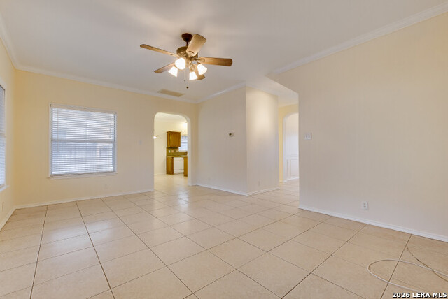 Listing photo id 4 for 16907 Redhorse