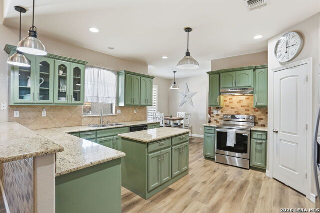 Image 11 of 39 For 108 Abrego Ridge